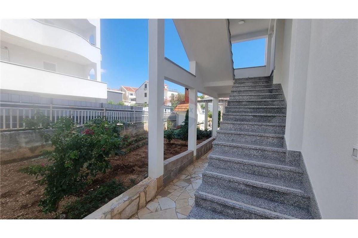 House For sale - SPLITSKO-DALMATINSKA TROGIR