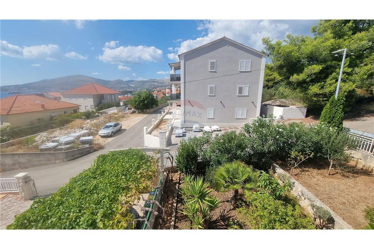 House For sale - SPLITSKO-DALMATINSKA TROGIR