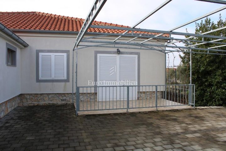 Casa in vendita 243 m² – Pirovac