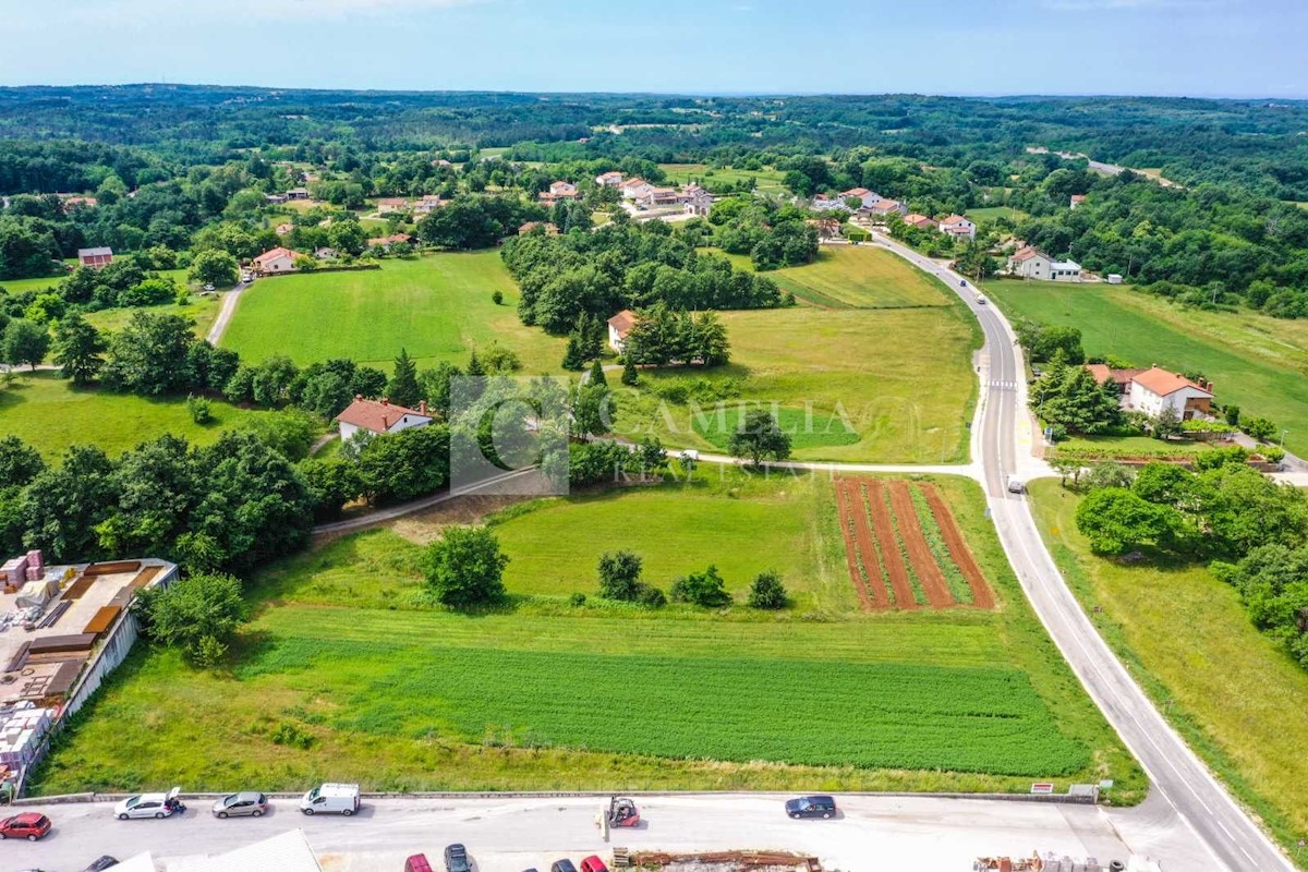 Zemljište Na prodaju - ISTARSKA PAZIN