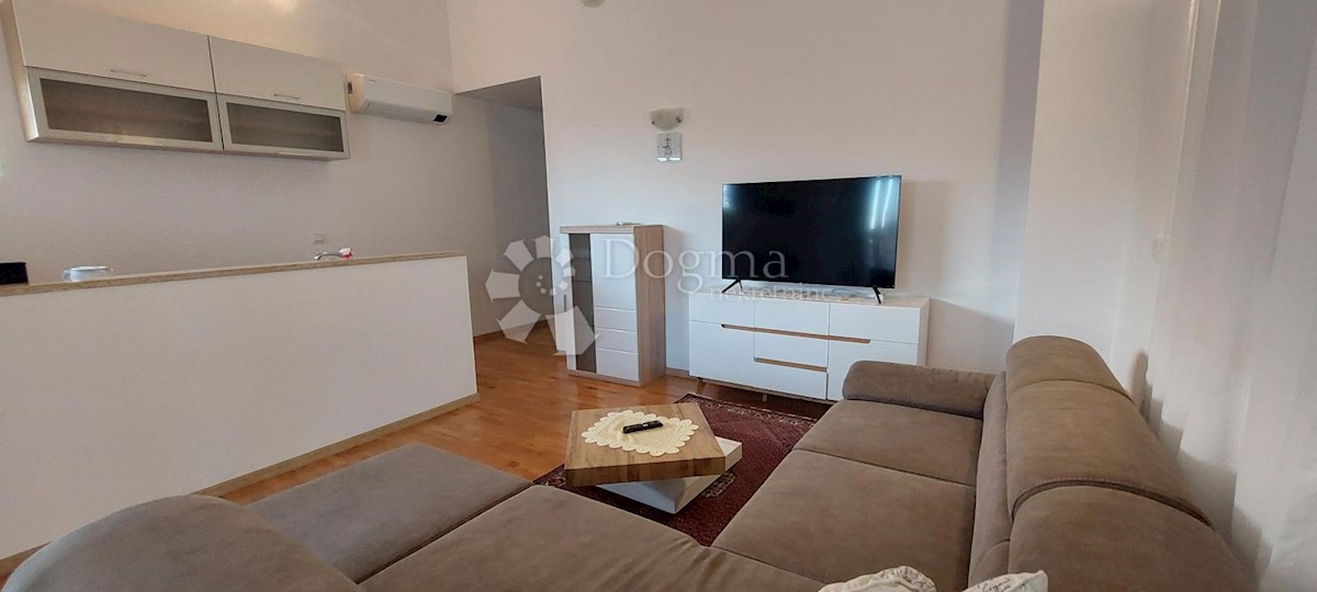 Apartma Na predaj - PRIMORSKO-GORANSKA RAB