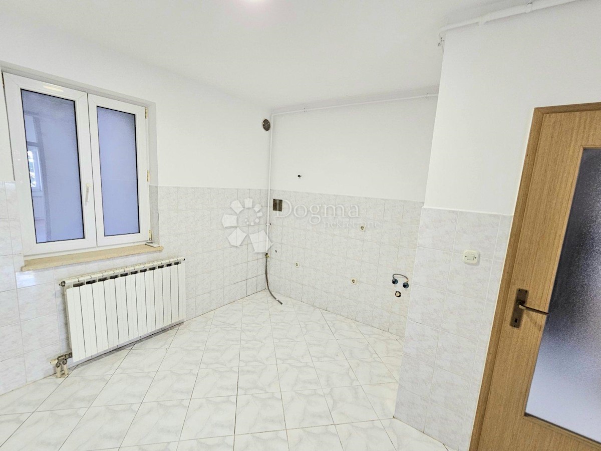 Apartment Zu verkaufen - ISTARSKA PULA