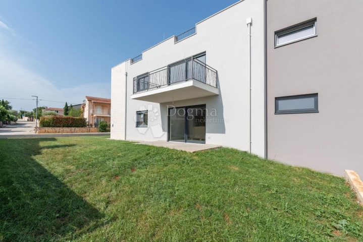 Apartmán na predaj 93 m² – Vabriga
