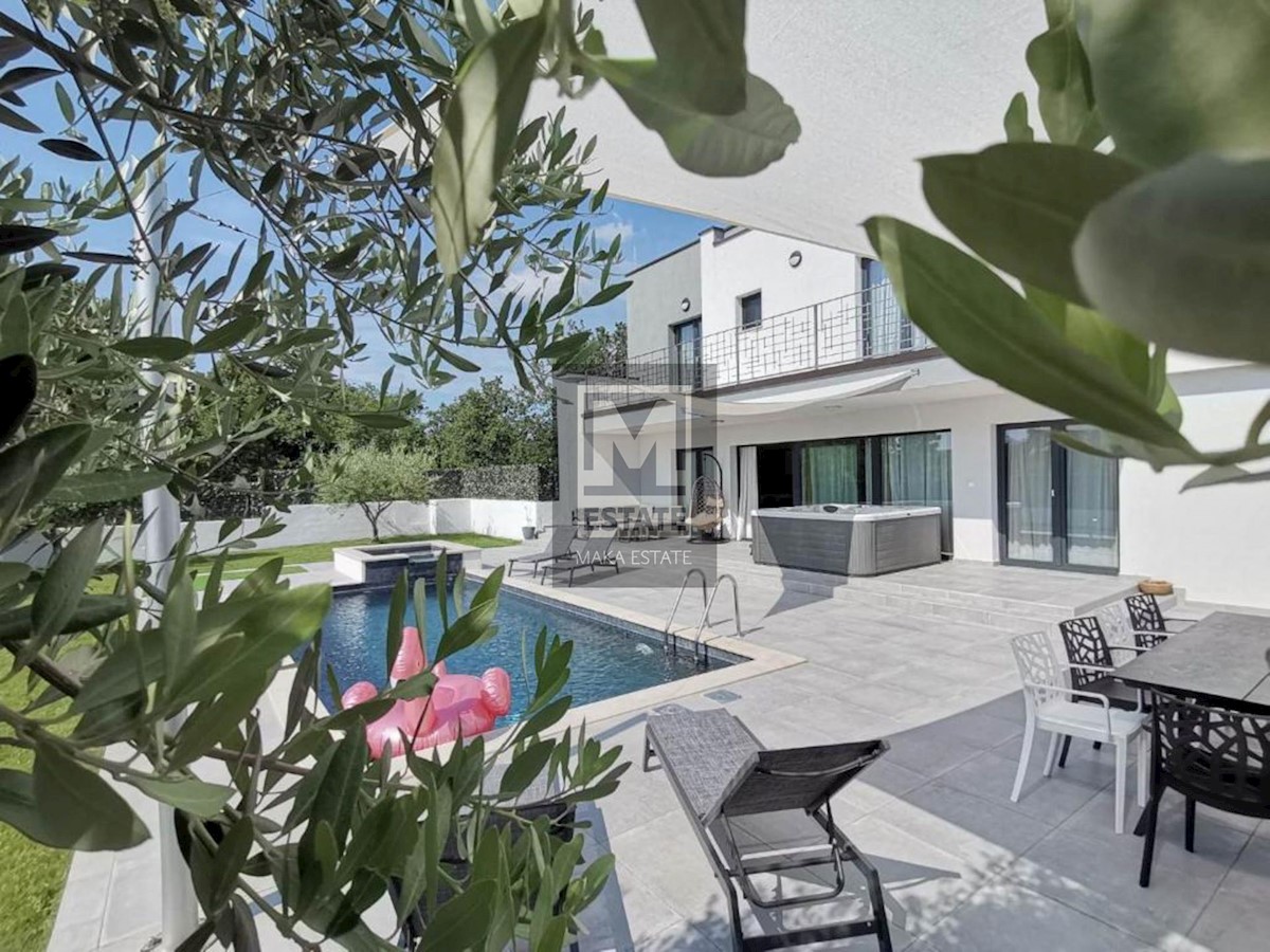 House For sale - Istarska Poreč - foto 1/31