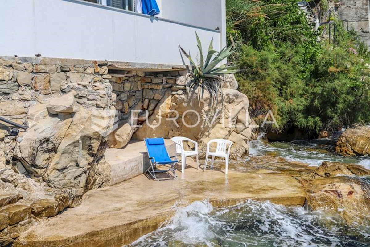 House For rent - SPLITSKO-DALMATINSKA SPLIT