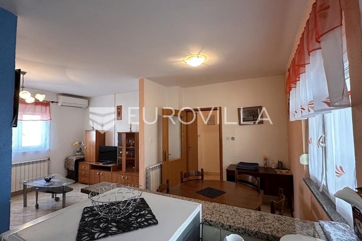 Appartement À louer CERE