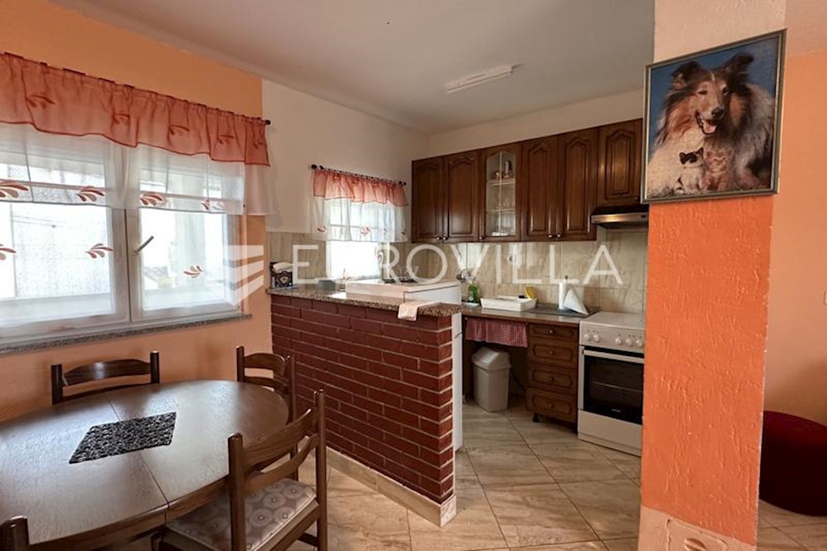 Flat For rent - ISTARSKA ŽMINJ