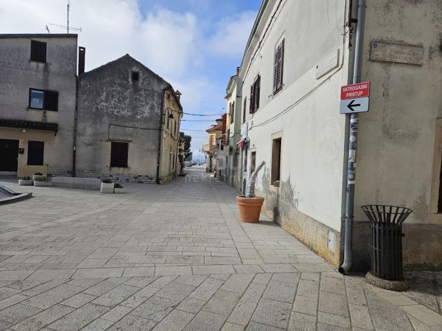 Business premises for sale 34 m² – Fažana
