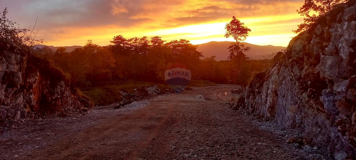 Land For sale - PRIMORSKO-GORANSKA KLANA
