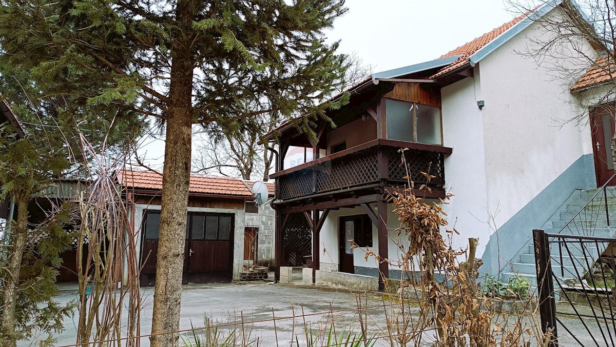 Haus Zu verkaufen - KARLOVAČKA OGULIN