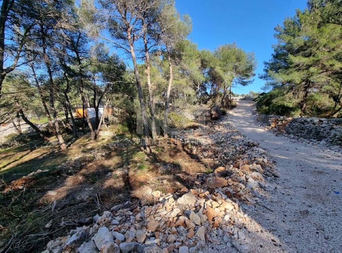 Grundstück Zu verkaufen - PRIMORSKO-GORANSKA MALI LOŠINJ