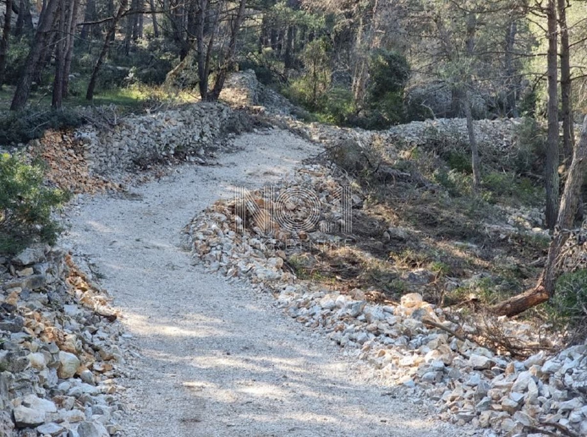 Grundstück Zu verkaufen - PRIMORSKO-GORANSKA MALI LOŠINJ