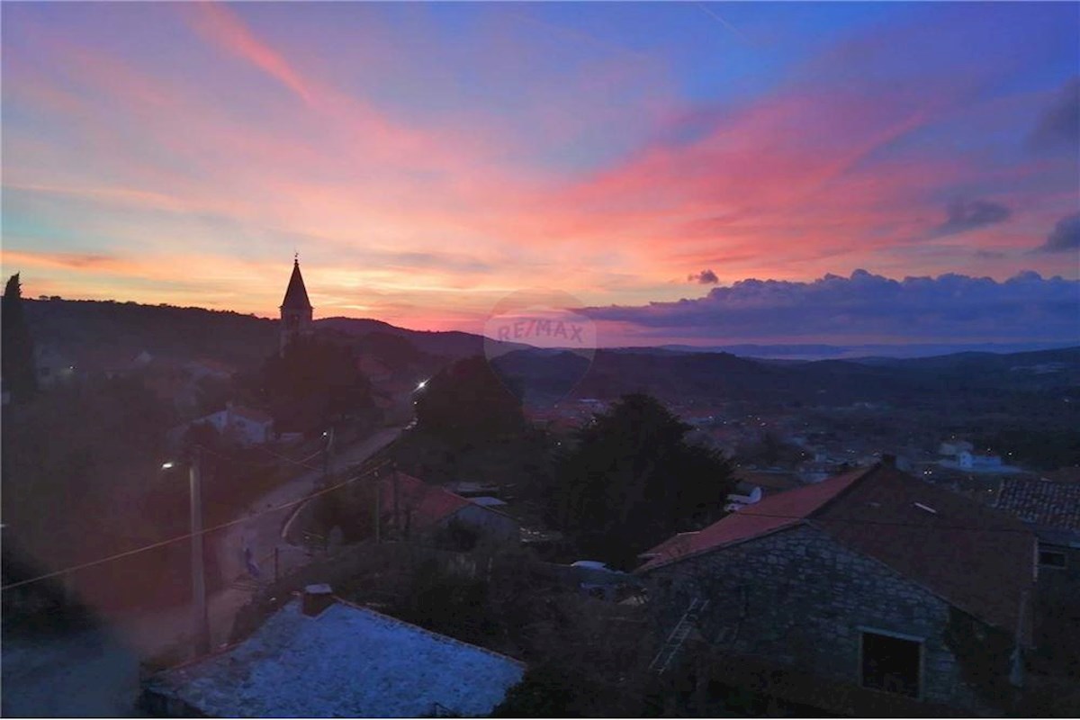 Kuća Na prodaju - SPLITSKO-DALMATINSKA BRAČ