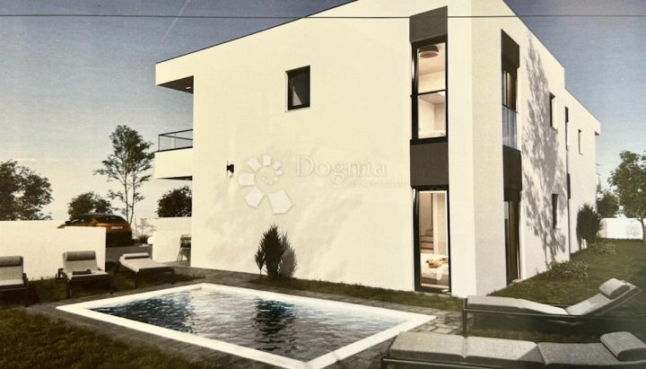 Hiša na predaj 117 m² – Medulin