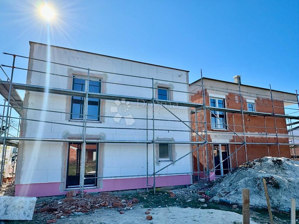 House For sale - ISTARSKA MEDULIN