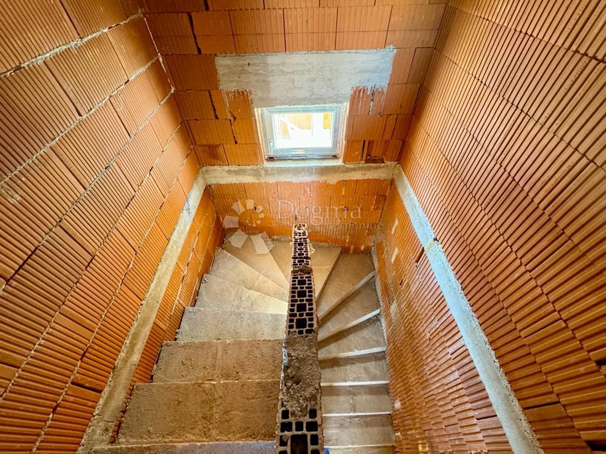 House For sale - ISTARSKA MEDULIN