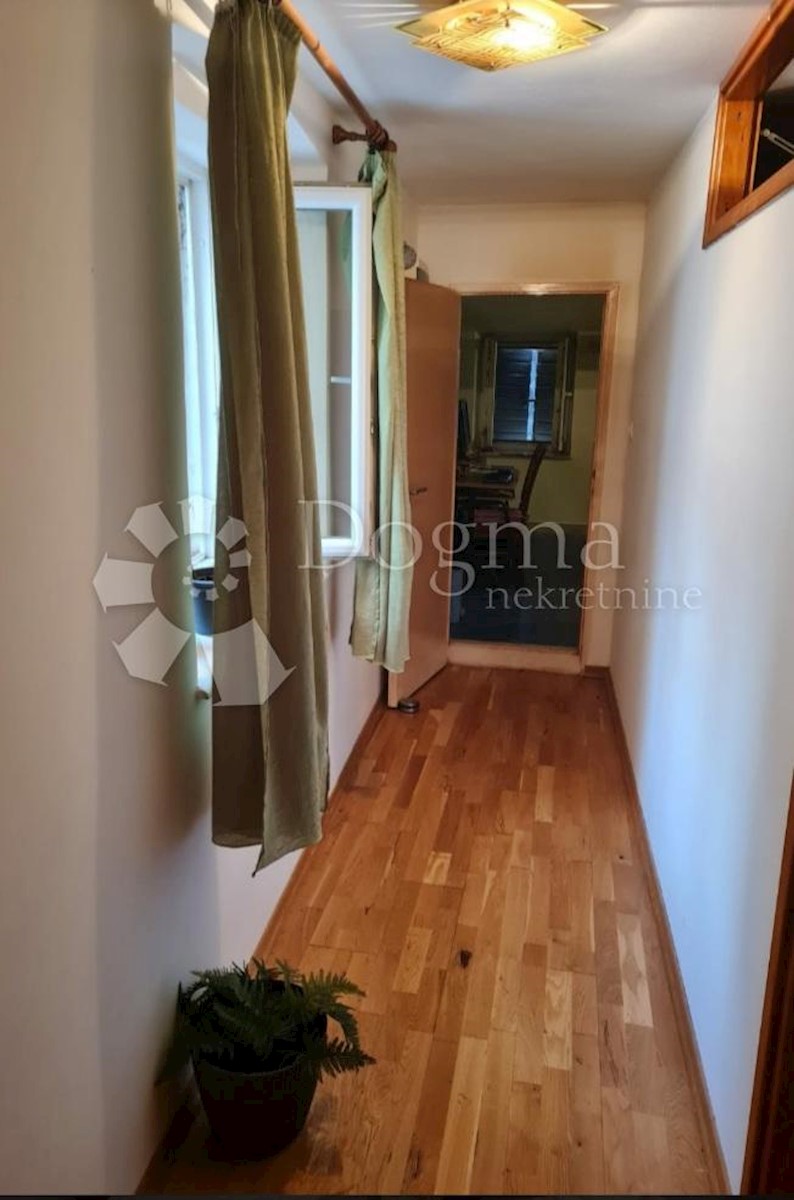 Apartment Zu verkaufen - SPLITSKO-DALMATINSKA SPLIT