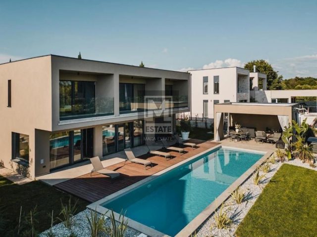 Dům na prodej 160 m² – Poreč