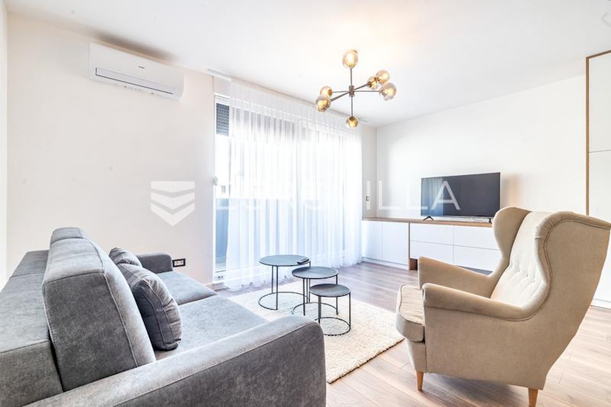 Appartement À louer - GRAD ZAGREB ZAGREB