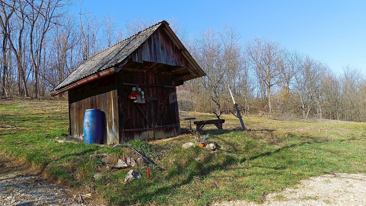 Terreno In vendita - KARLOVAČKA DUGA RESA