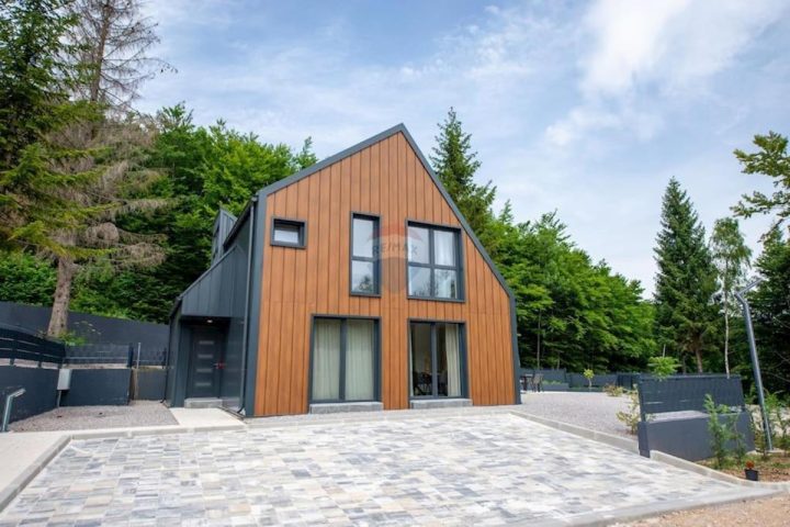 Haus zu verkaufen 98 m² – Stari Laz