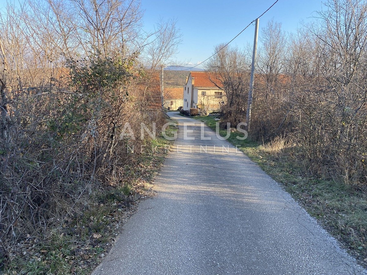 Land For sale - SPLITSKO-DALMATINSKA SINJ