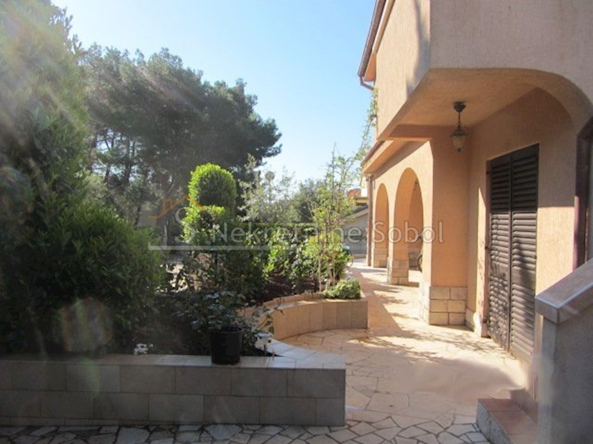 Kuća Na prodaju - Primorsko-goranska Mali Lošinj - foto 2/12