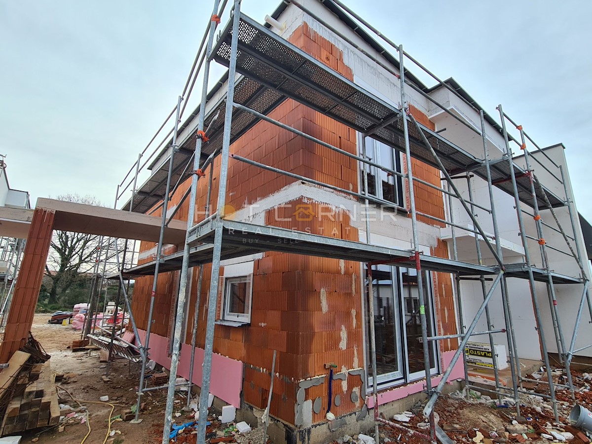 House For sale - ISTARSKA MEDULIN