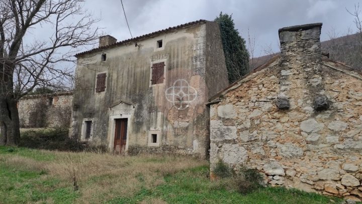Hiša Naprodaj - Istarska Labin - foto 2/15