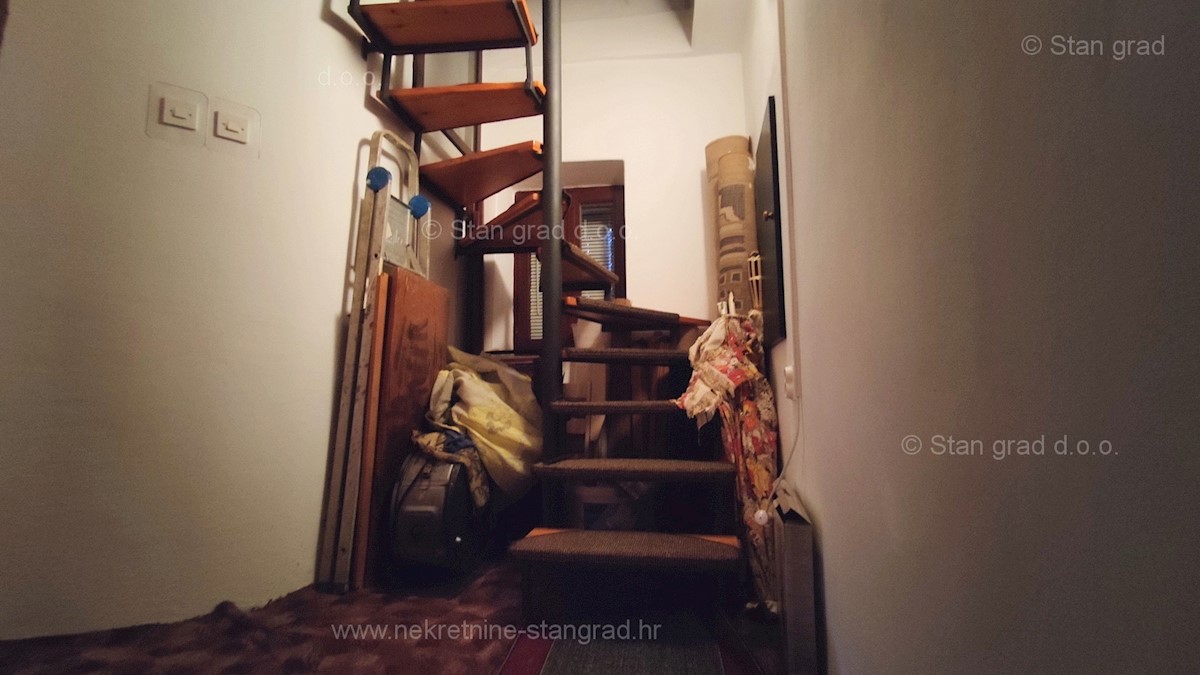 Kuća Na prodaju - PRIMORSKO-GORANSKA KRK