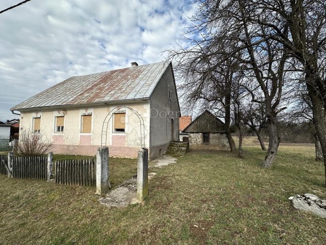 Dům na prodej 100 m² – Gospić