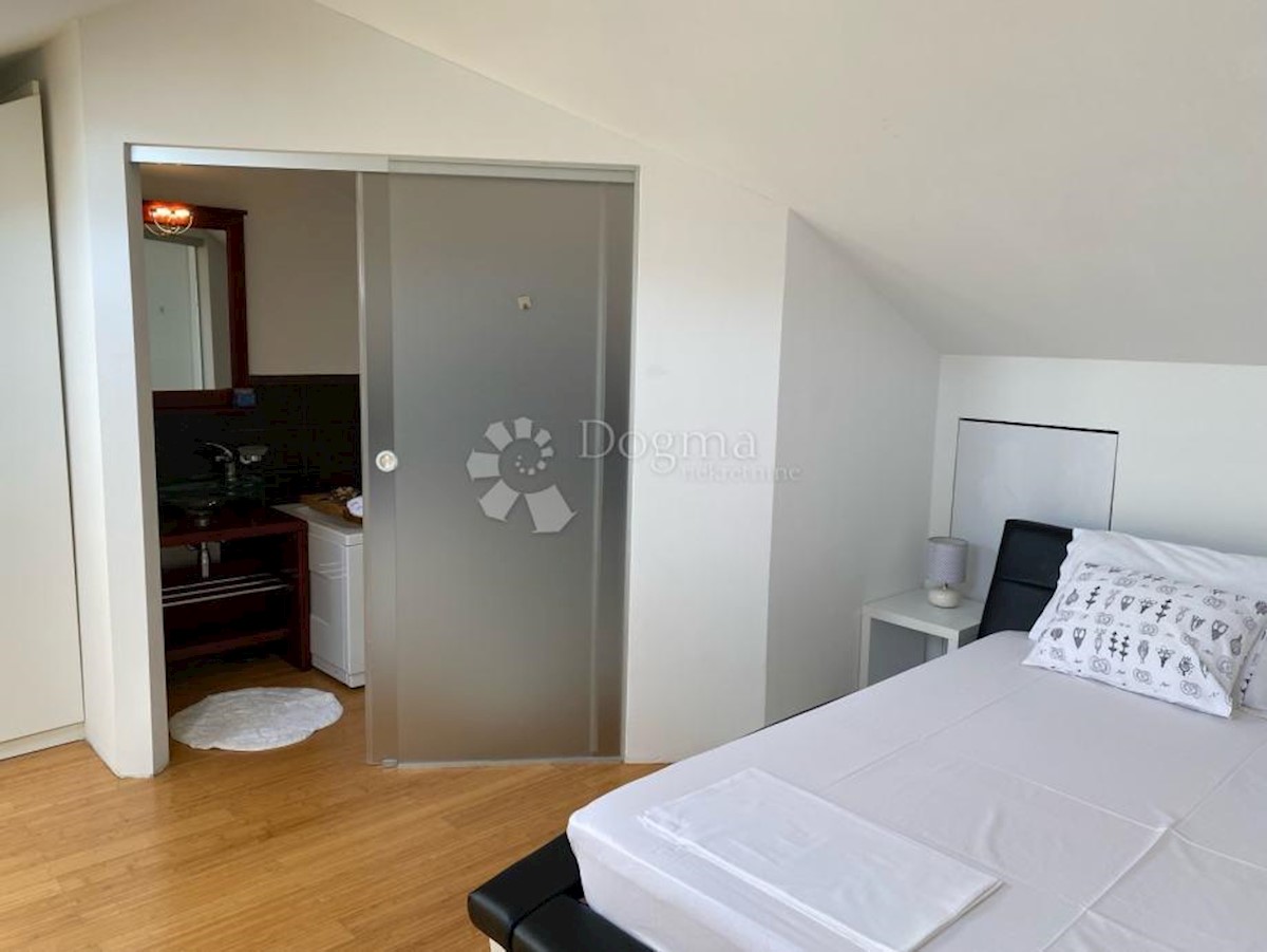 Apartment Zu verkaufen - SPLITSKO-DALMATINSKA STARI GRAD