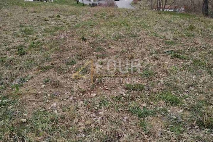 Terrain à vendre 1601 m² – Buzet
