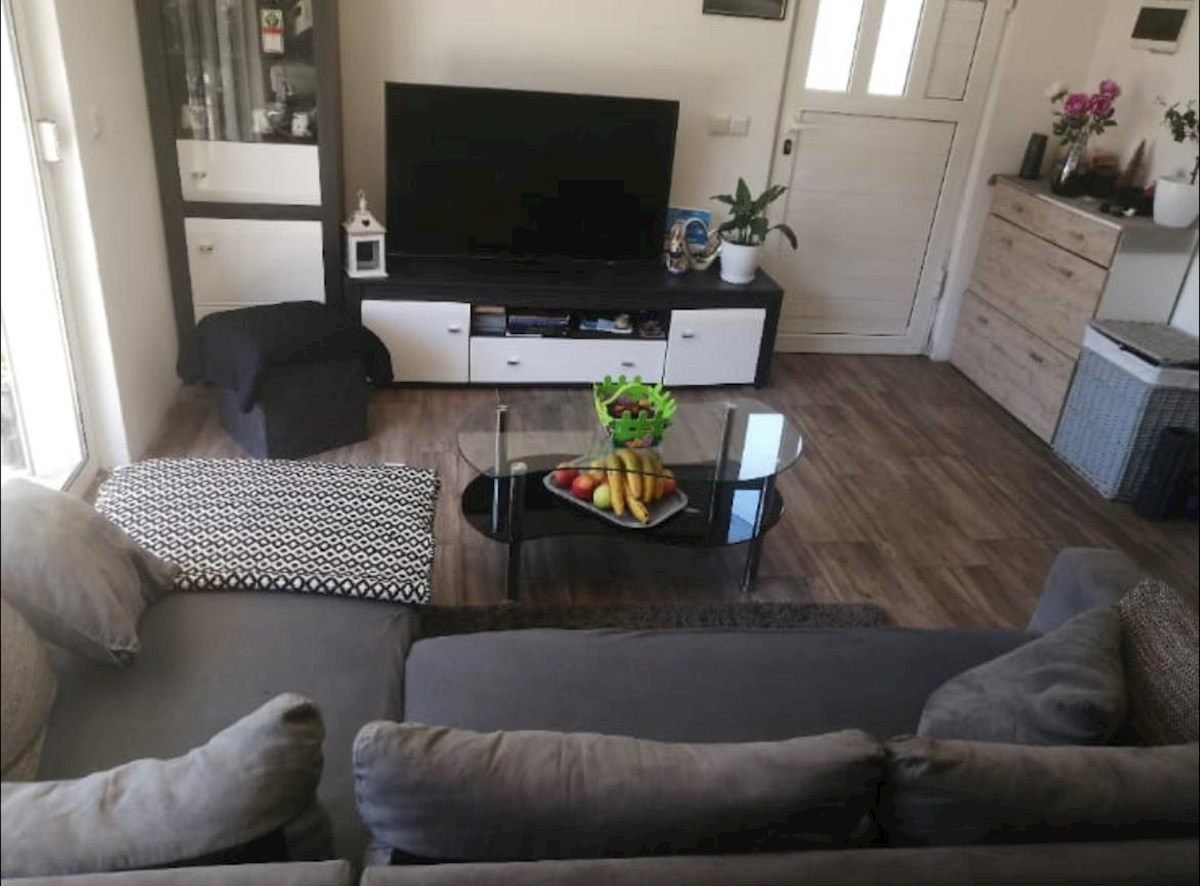 Casa In vendita - ŠIBENSKO-KNINSKA Rogoznica