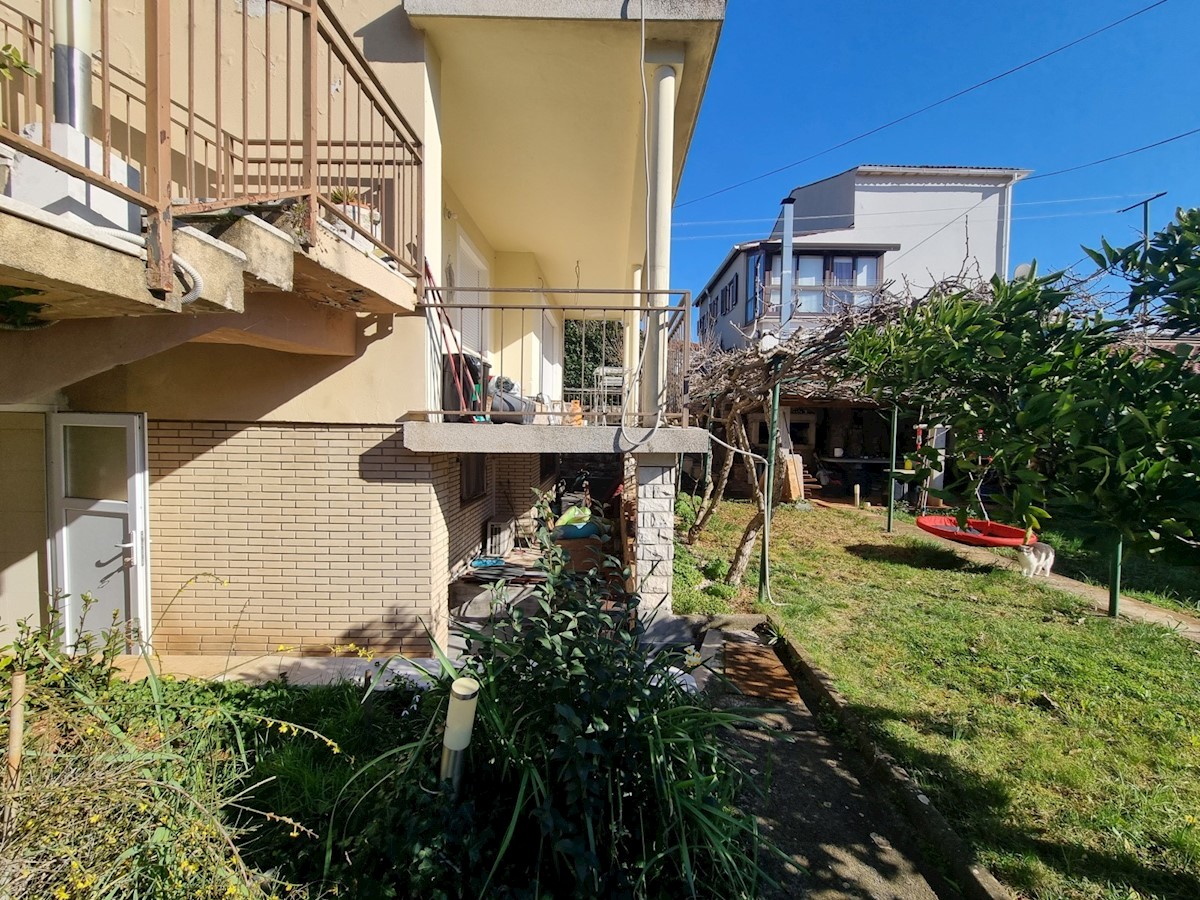 Haus Zu verkaufen - ISTARSKA UMAG
