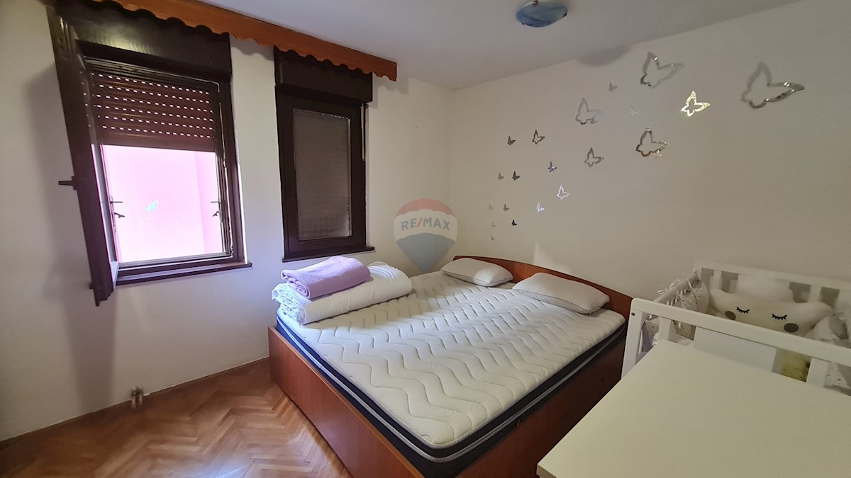 Flat For sale - ŠIBENSKO-KNINSKA KNIN