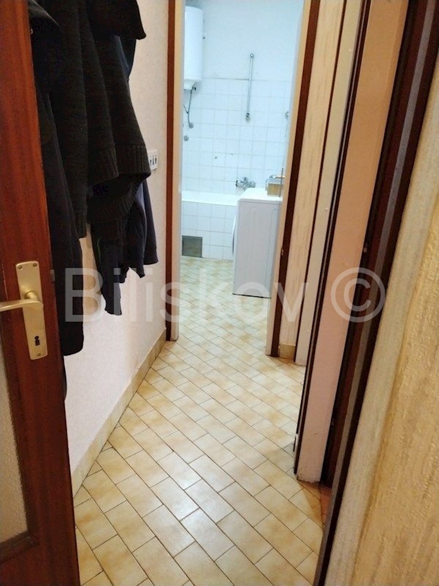 Apartment Zu verkaufen - SPLITSKO-DALMATINSKA SPLIT