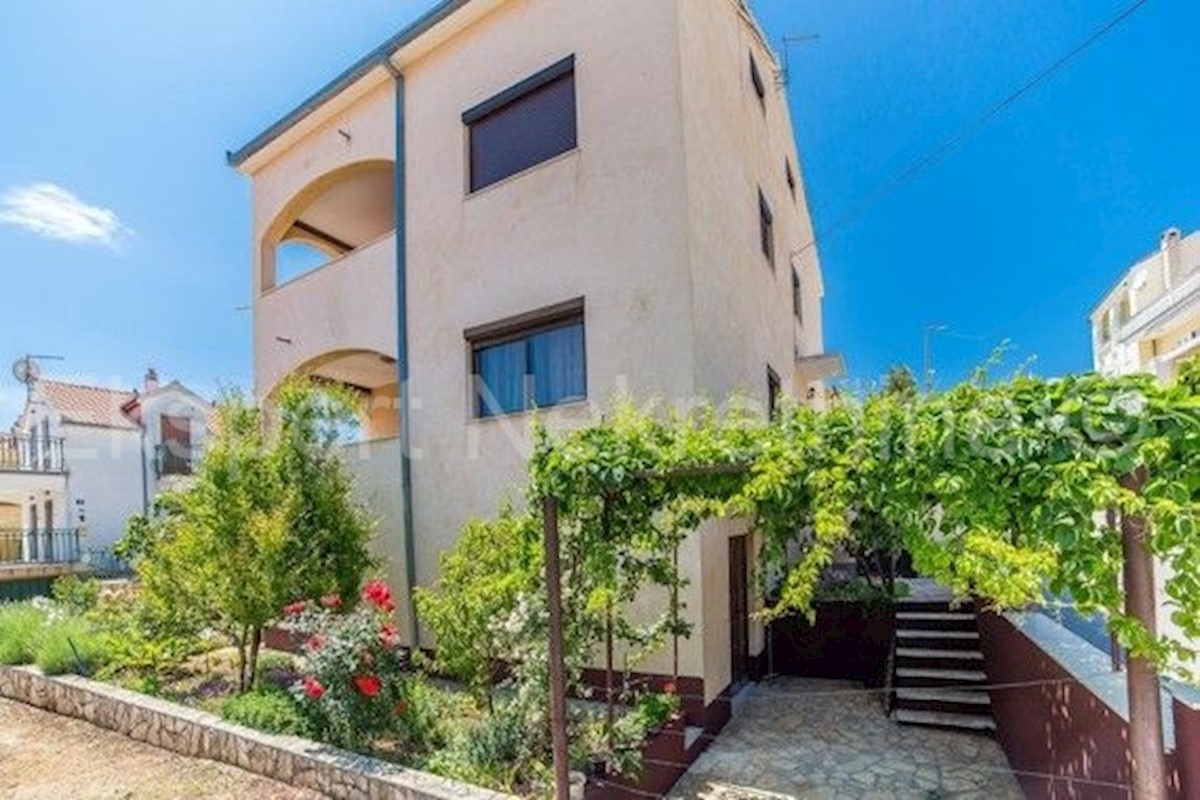 Casa In vendita - SPLITSKO-DALMATINSKA ČIOVO
