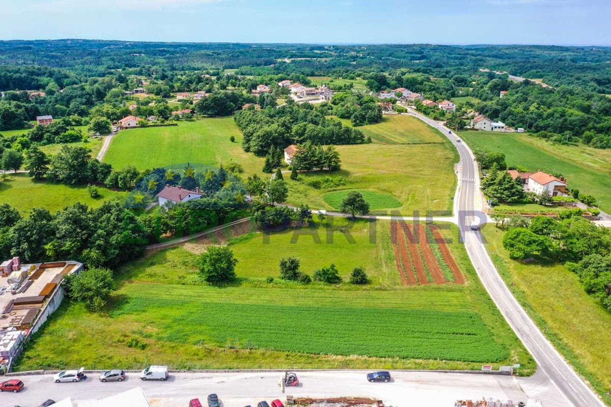 Działka Na sprzedaż - ISTARSKA PAZIN