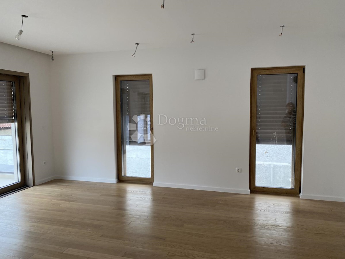 Apartmán Na prodej - VARAŽDINSKA VARAŽDIN