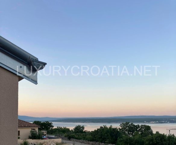 Hiša na predaj 380 m² – Posedarje
