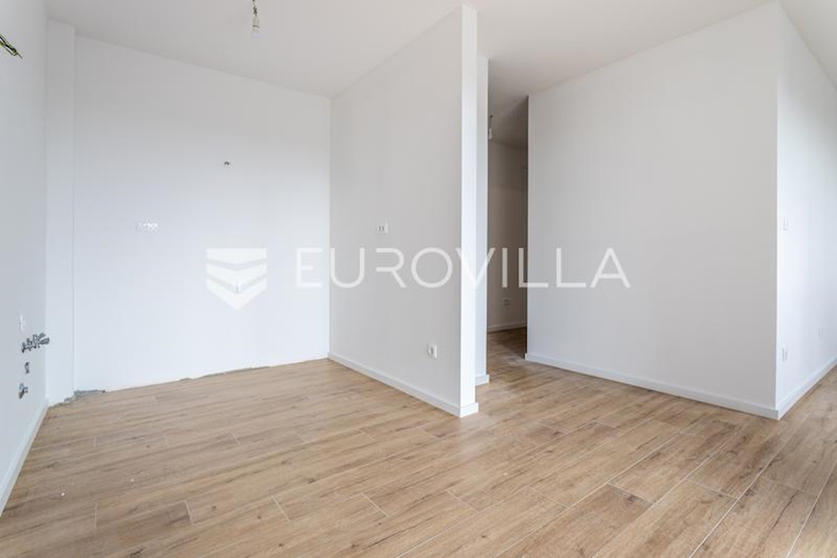 Apartmán Na predaj - SPLITSKO-DALMATINSKA KAŠTELA