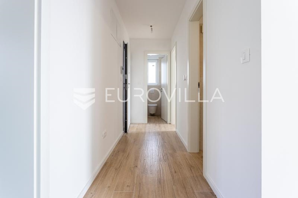 Apartmán Na predaj - SPLITSKO-DALMATINSKA KAŠTELA