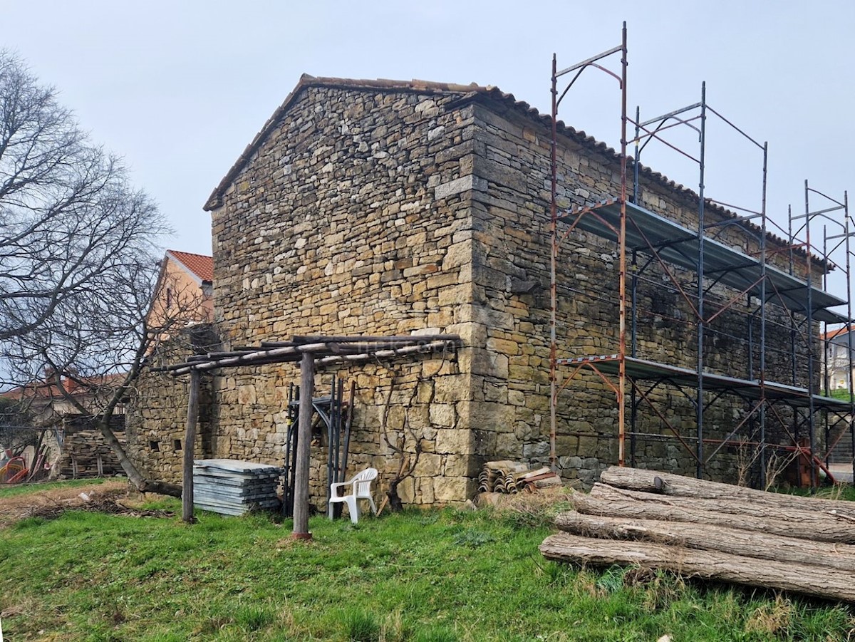 Dom Na predaj - ISTARSKA CEROVLJE