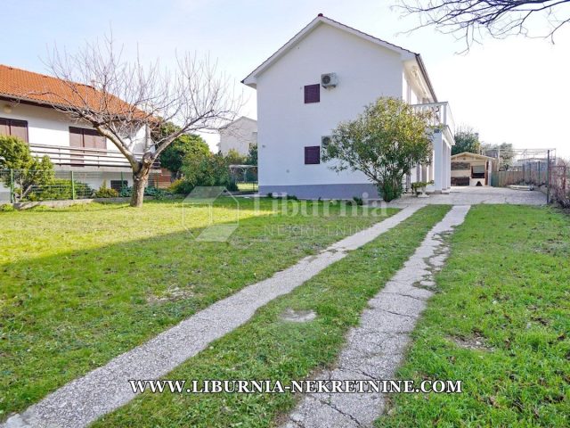 Casa in vendita 200 m² – Baška