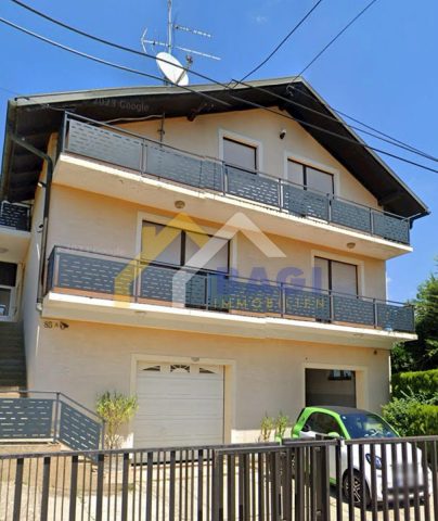 Kuća za najam 700 m² – Jakovlje