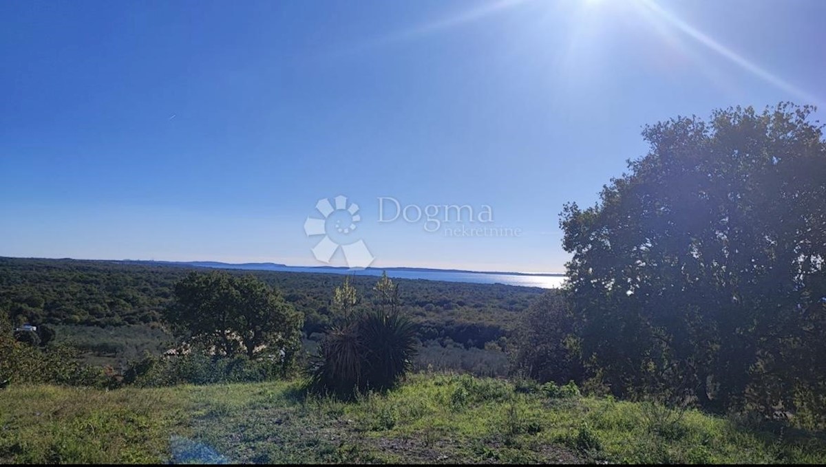 Land For sale - ISTARSKA BALE