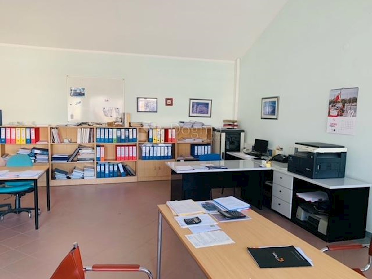 Commerciale In vendita - PRIMORSKO-GORANSKA KASTAV