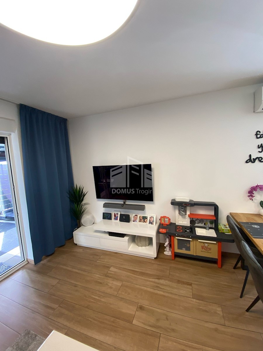 Flat For sale - SPLITSKO-DALMATINSKA TROGIR