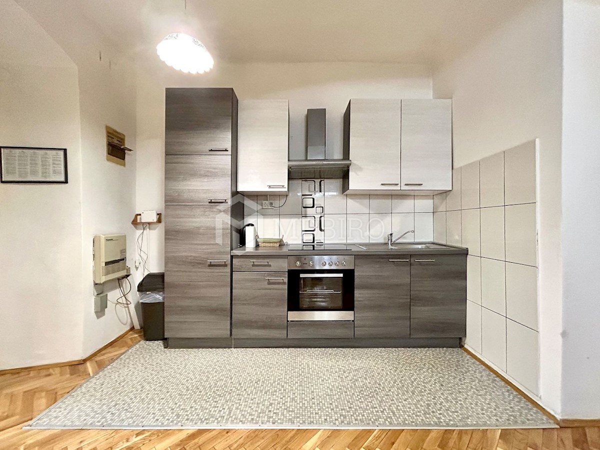 Apartma Na predaj - PRIMORSKO-GORANSKA RIJEKA